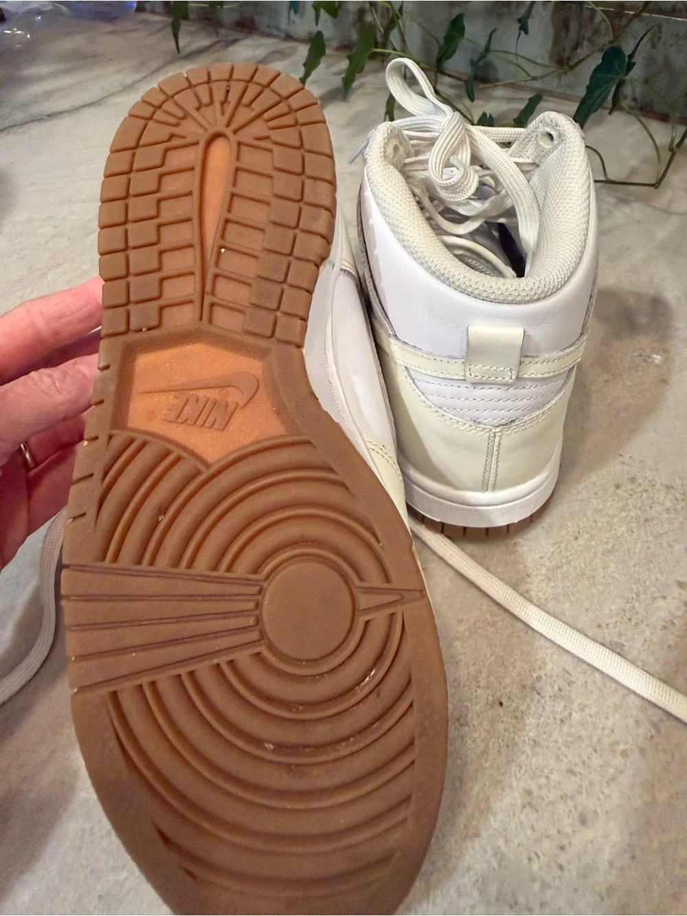 Nike Dunk High Sail Gum White Cream High Top Sneakers Womens Size 6 DD1869-109
